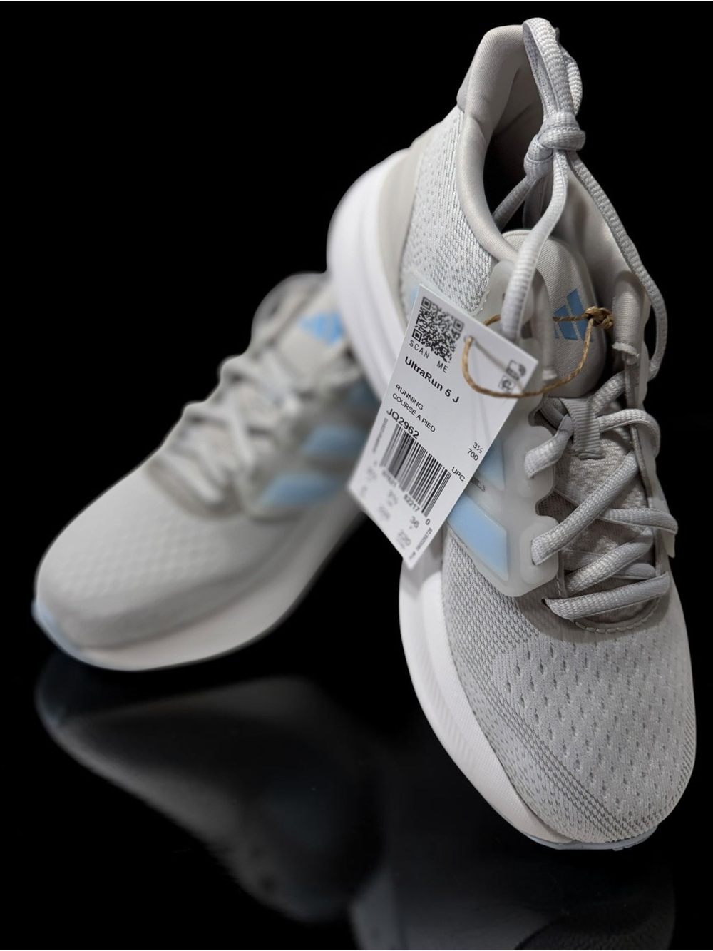 Adidas Runfalcon 5 Girls Running Shoes White Athletic Sneakers Size 4 NWT